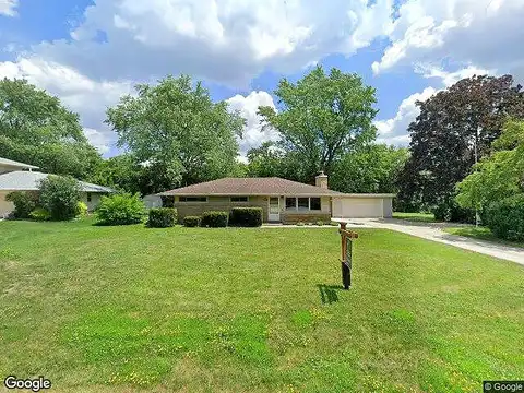Lone Oak, BROOKFIELD, WI 53045