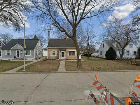 113Th, MILWAUKEE, WI 53214