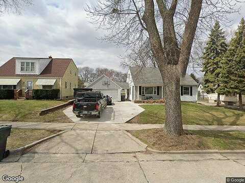 87Th, MILWAUKEE, WI 53214