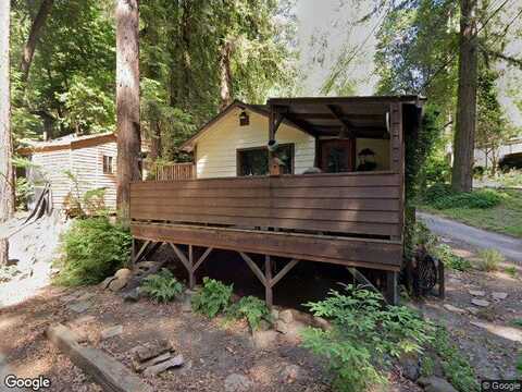 Oak, FORESTVILLE, CA 95436