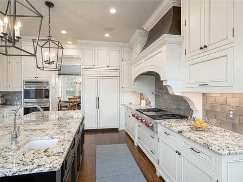 Interlachen, MINNEAPOLIS, MN 55436