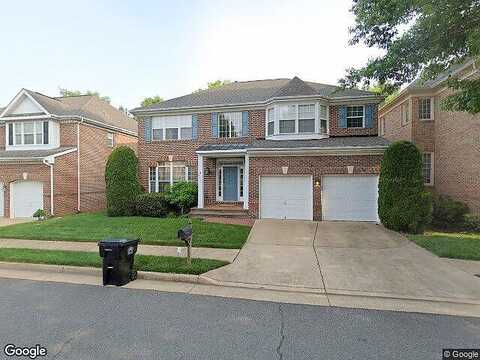 Avignon, FALLS CHURCH, VA 22043