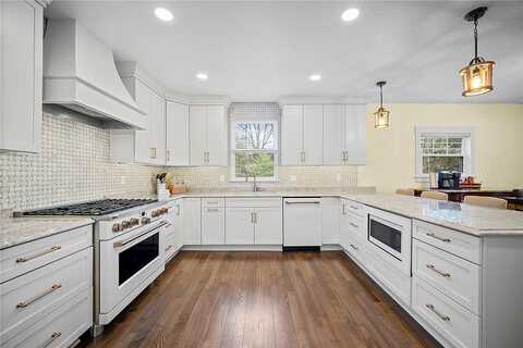 Comanche, PITTSBURGH, PA 15241
