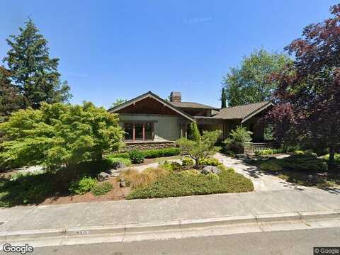 High, ASHLAND, OR 97520