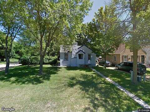 Front, SAINT PETER, MN 56082