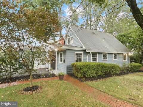 Marthas, FALLS CHURCH, VA 22043