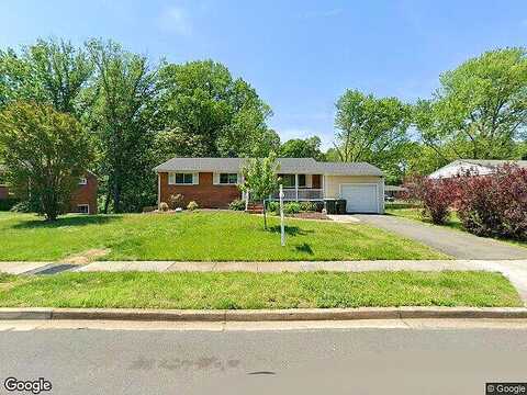 Lois, SPRINGFIELD, VA 22150