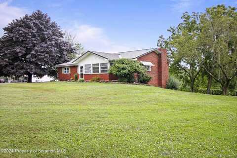 Lake Quinn, WAYMART, PA 18472