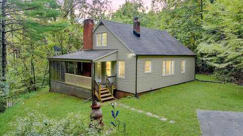 Naff, BOONES MILL, VA 24065
