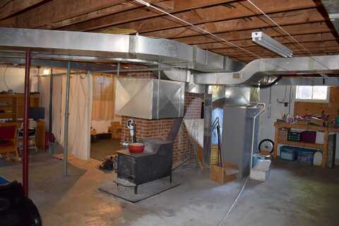 Hillcrest, ROCKY MOUNT, VA 24151