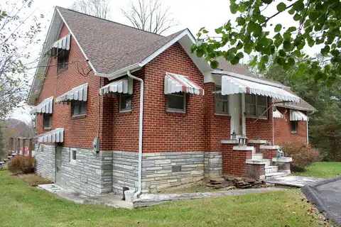 Elva, CLINTWOOD, VA 24228