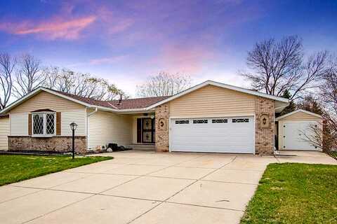 Daisy, MINNEAPOLIS, MN 55438