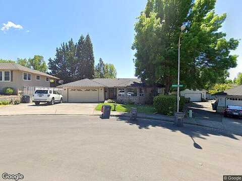 Juanita, MEDFORD, OR 97504