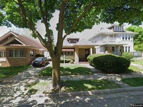 55Th, MILWAUKEE, WI 53210