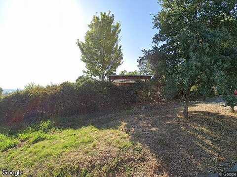 Octavia, REDDING, CA 96001