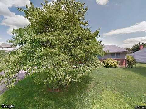 Oak, MACUNGIE, PA 18062