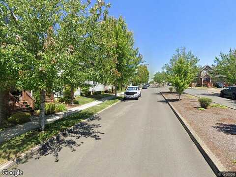 Cascadia Village, SANDY, OR 97055
