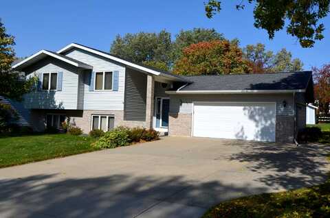 8Th, STEWARTVILLE, MN 55976