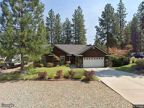 Grizzly Den, WEED, CA 96094