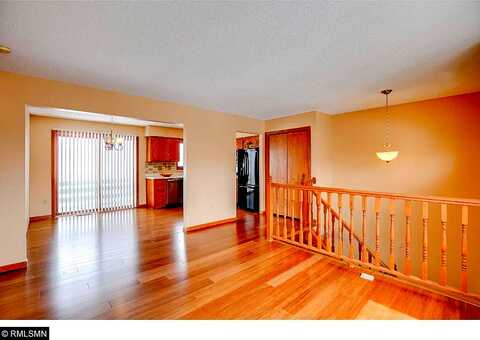 Vinewood, MAPLE GROVE, MN 55369