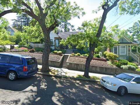 Gresham, ASHLAND, OR 97520