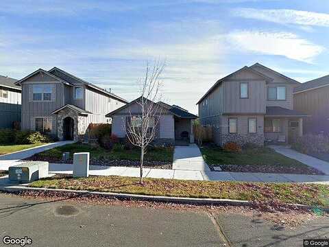 30Th, REDMOND, OR 97756