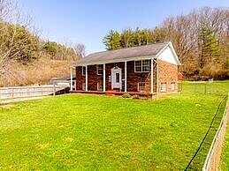 Wingo, CEDAR BLUFF, VA 24609