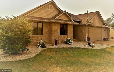 Carriage Hill, HINCKLEY, MN 55037
