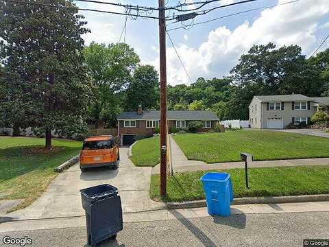 White Oak, ROANOKE, VA 24014
