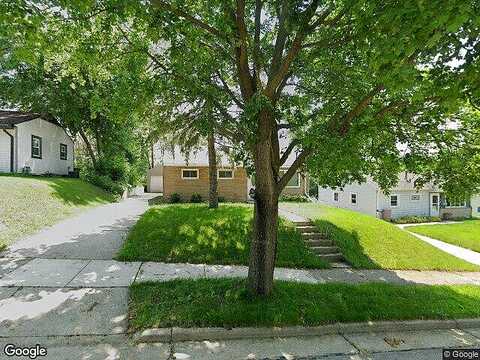 Margaret, WAUKESHA, WI 53186