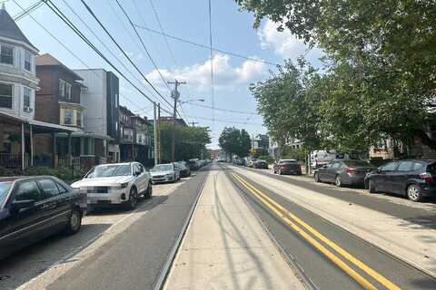 49Th, PHILADELPHIA, PA 19143