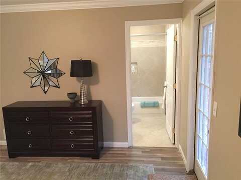 Flamingo, ATLANTA, GA 30344