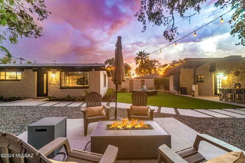 Adams, TUCSON, AZ 85719