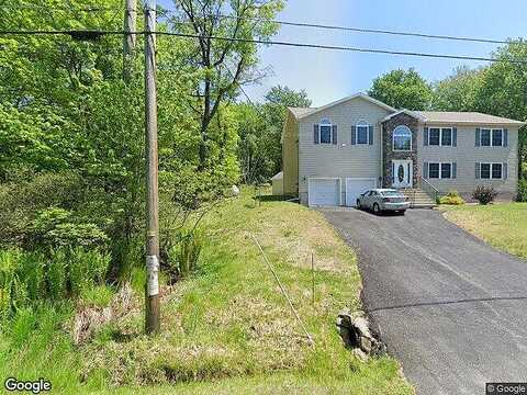 Clover, LONG POND, PA 18334