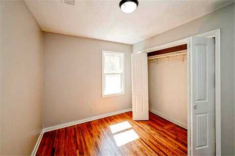 Naples, MINNEAPOLIS, MN 55449