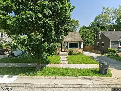 Buena Vista, WAUKESHA, WI 53188
