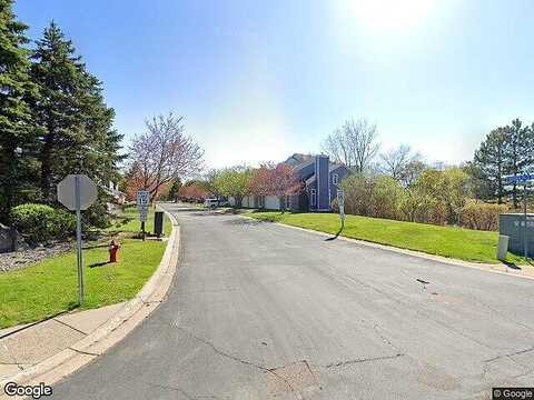 Mission Hills, CHANHASSEN, MN 55317