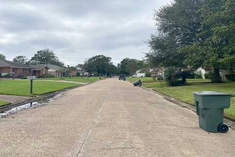 Tangledahl, BEAUMONT, TX 77706