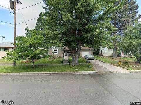 Cedar, MOUNT SHASTA, CA 96067