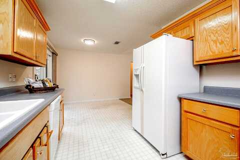 Hyatt, MILTON, FL 32571