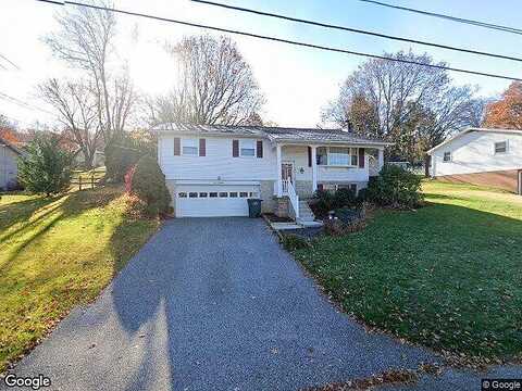 Holyoke, YORK, PA 17402