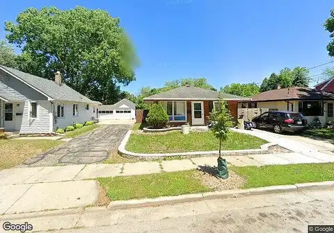 Roberta, WAUKESHA, WI 53186
