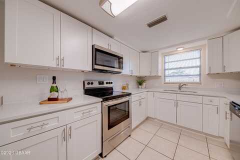 Queen Palm, EDGEWATER, FL 32141