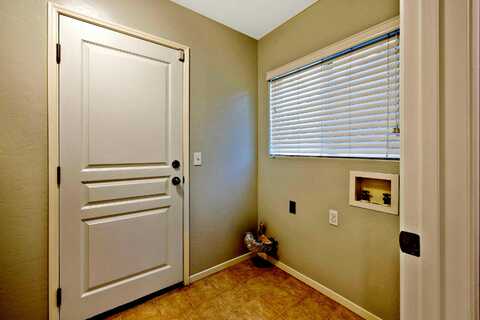 Fiano, TULARE, CA 93274