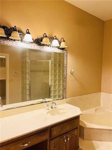 Easy, EDINBURG, TX 78539