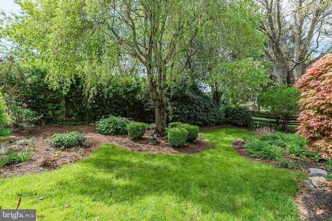 Manor, MECHANICSBURG, PA 17055