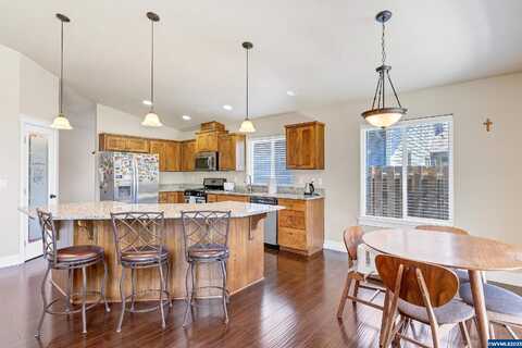 Equestrian, SALEM, OR 97302
