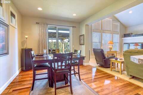 Meridian, WOODBURN, OR 97071