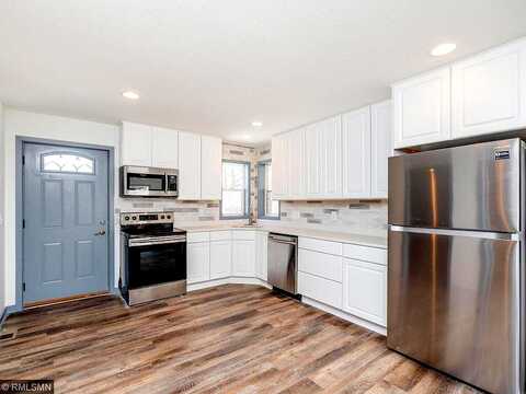 Belvidere, SAINT PAUL, MN 55107