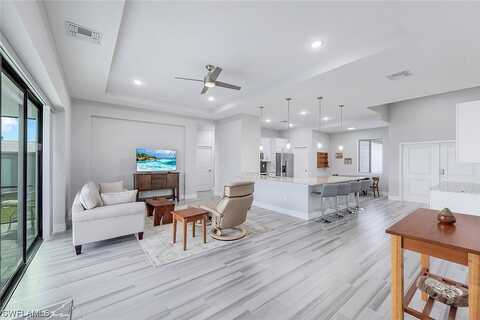 31St, CAPE CORAL, FL 33993